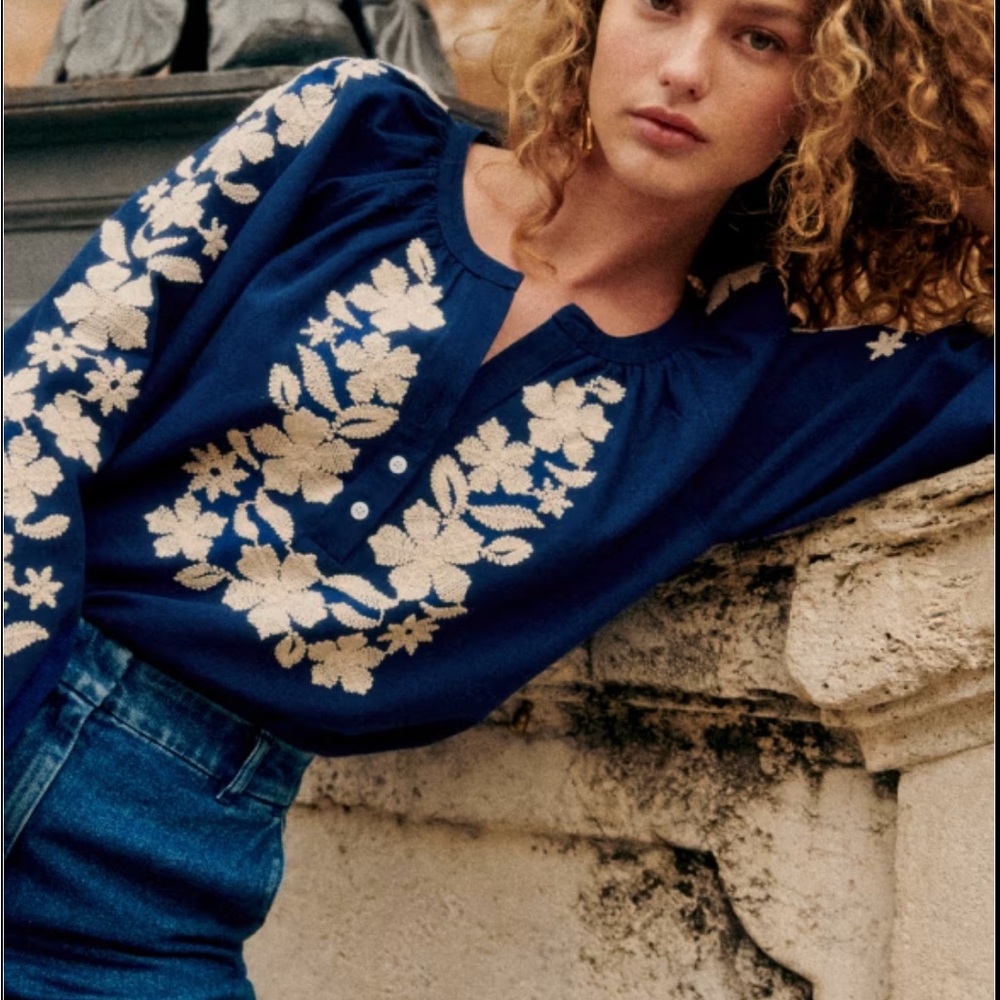 (RARE) Sezane Saveria NWOT Embellished Blue/Cream Long Sleeve Blouse FR 38 US 6